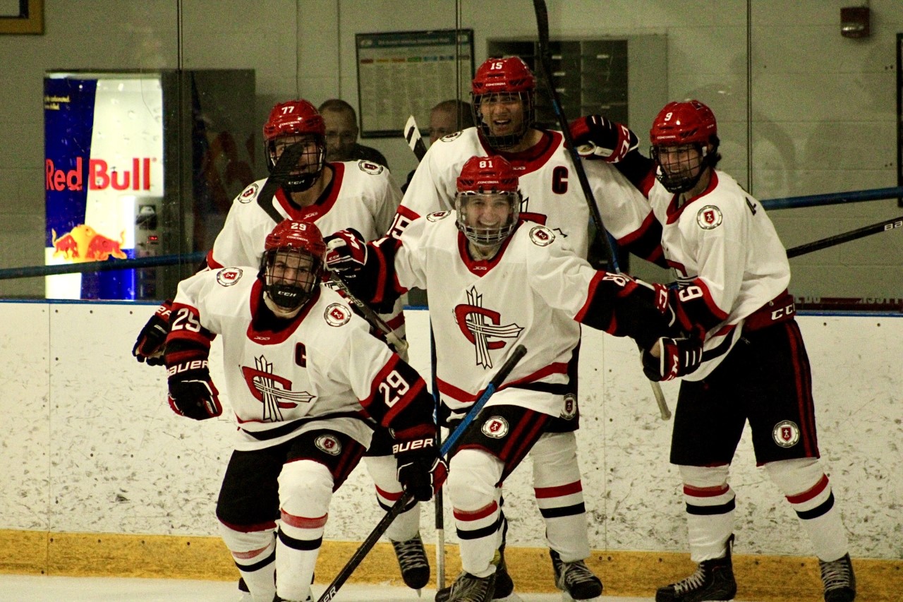 Men's Hockey squeak by Rockets for weekend sweep