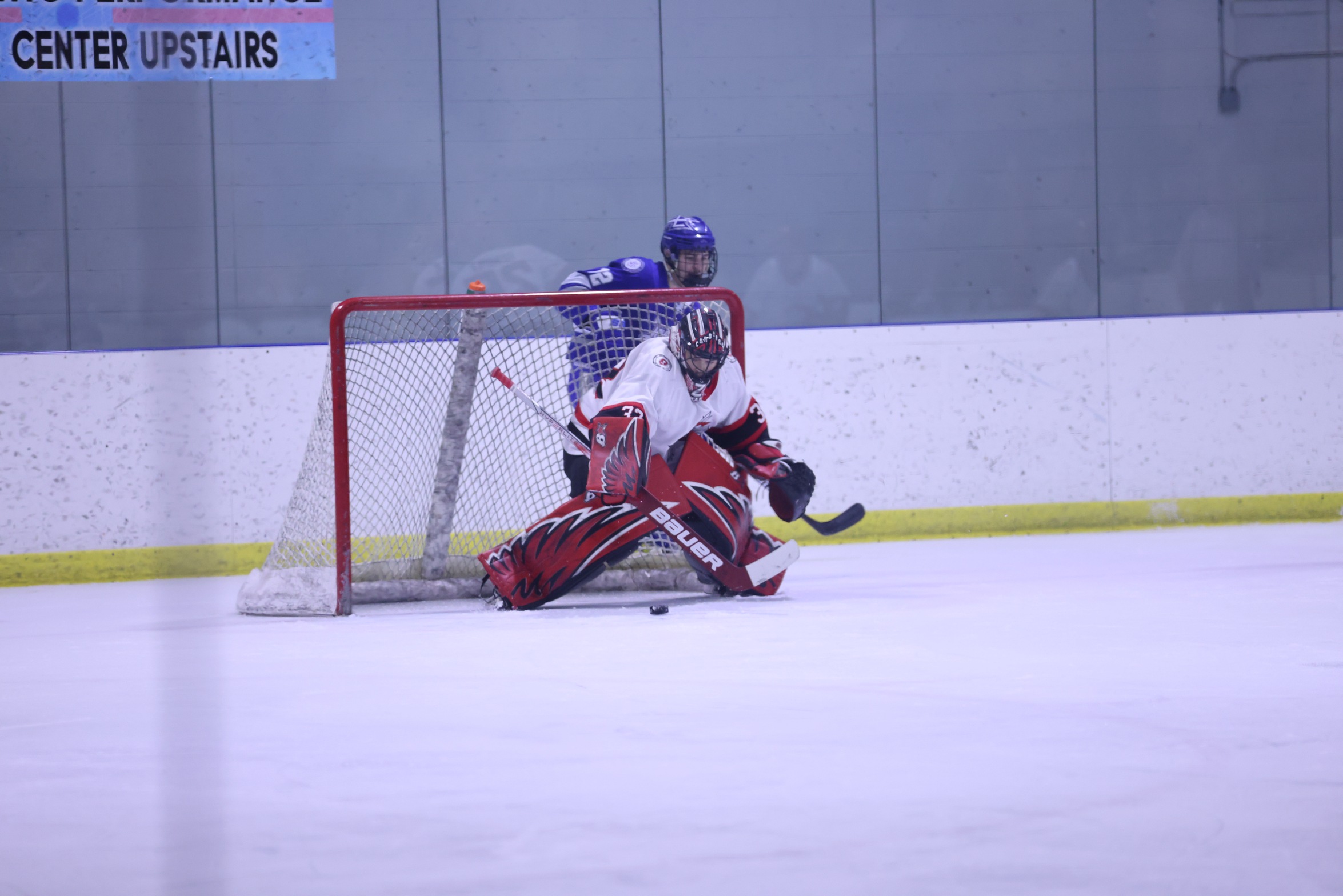 Men's Hockey falls to Lawrence Tech