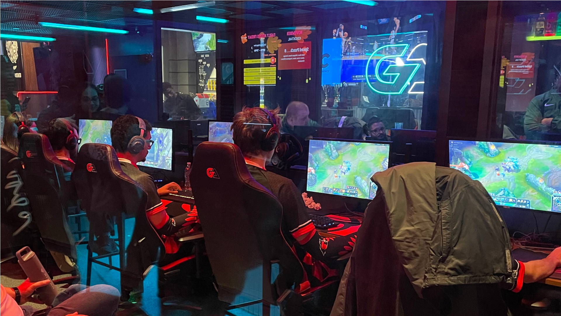 League of Legends comes up short in first two GLEC Playoff matches
