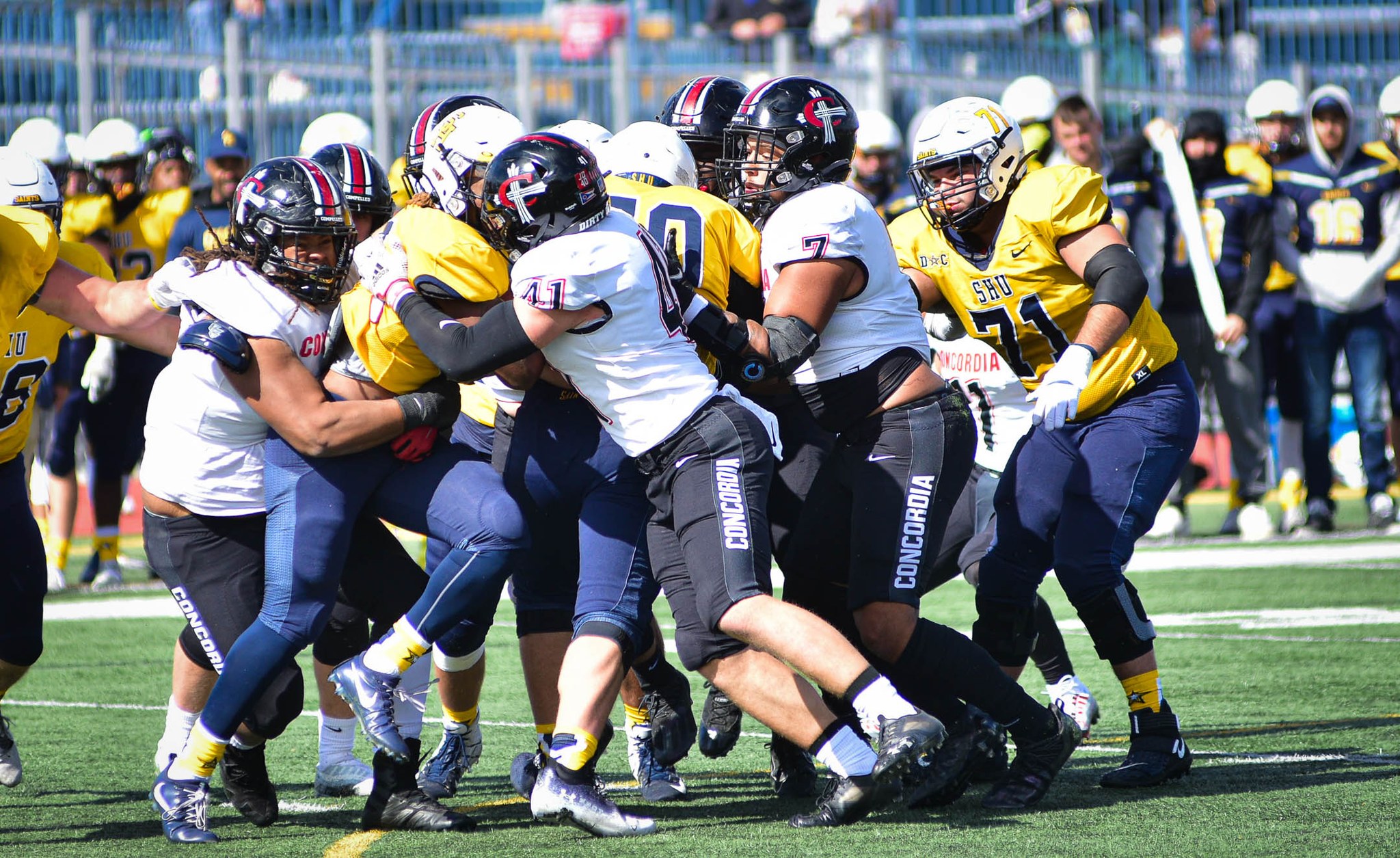 Football drops close contest at Taylor, 24-21