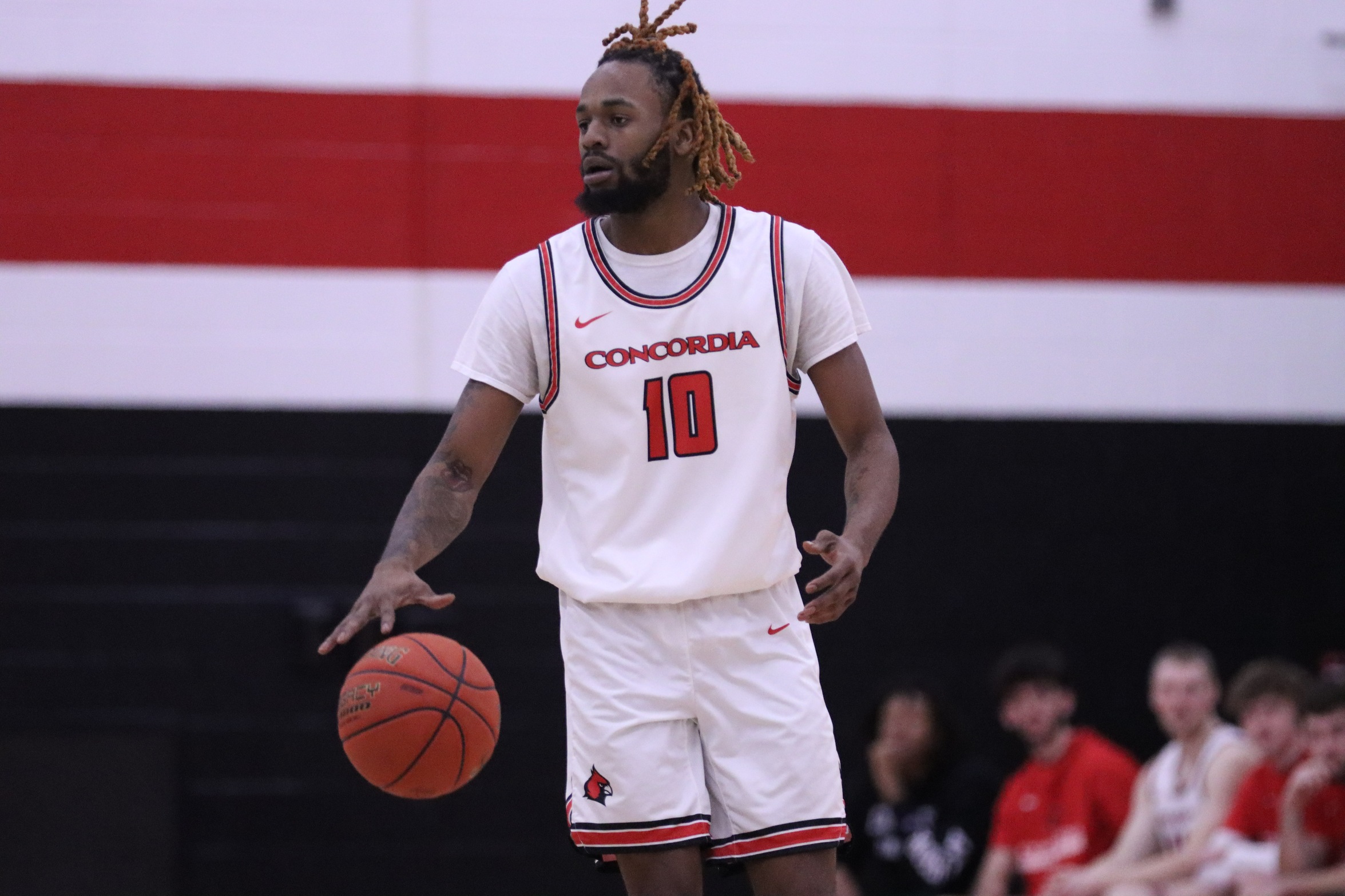 Men's Basketball narrowly falls to #16 Indiana Tech