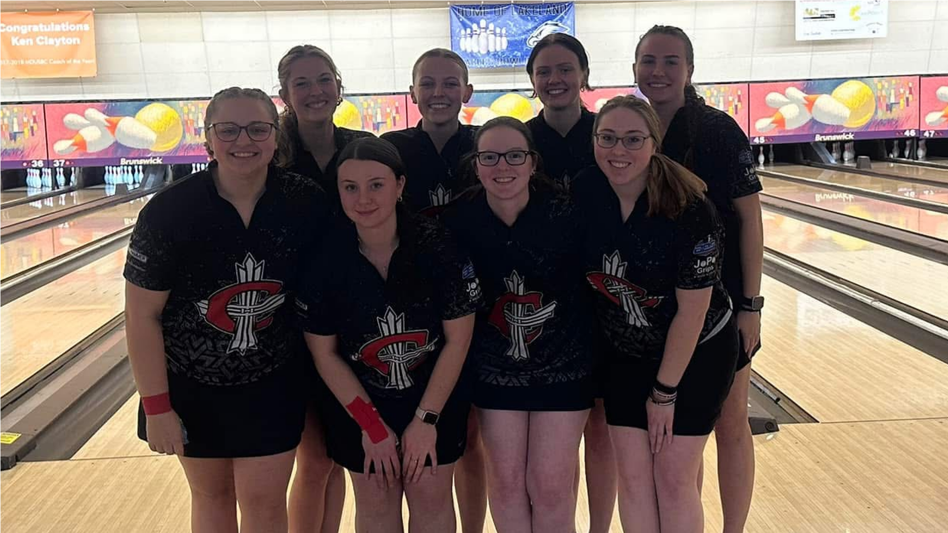 Women's Bowling places third at American Heartland #5