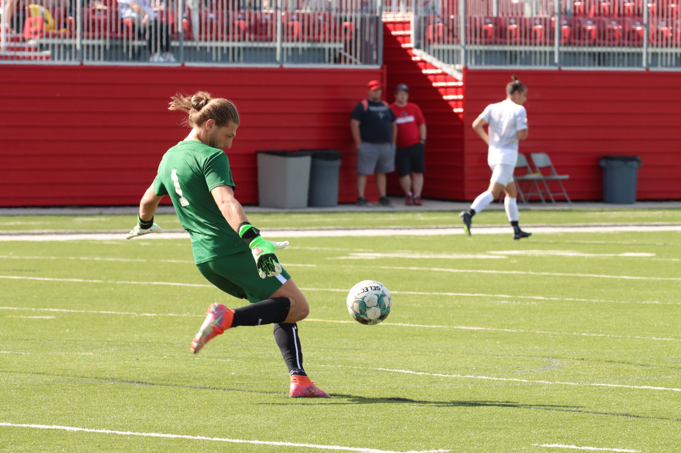 Men's Soccer comes up short against Lawrence Tech
