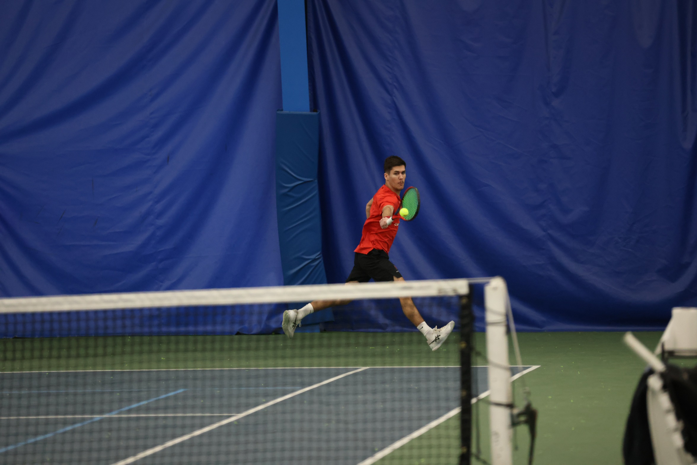 Men's Tennis comes up short against Aquinas and #RV Cornerstone