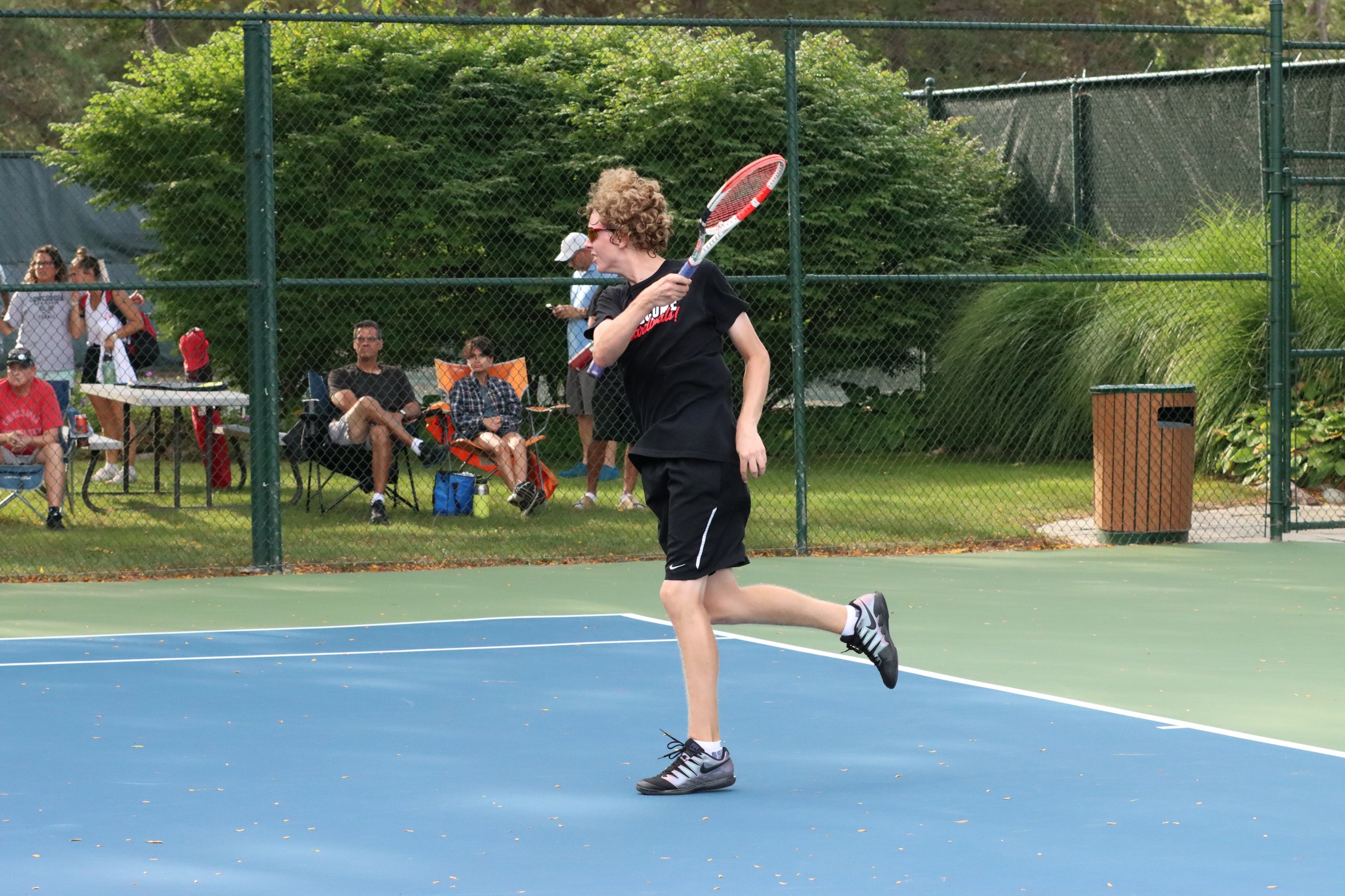 Men's Tennis opens season with win at Olivet