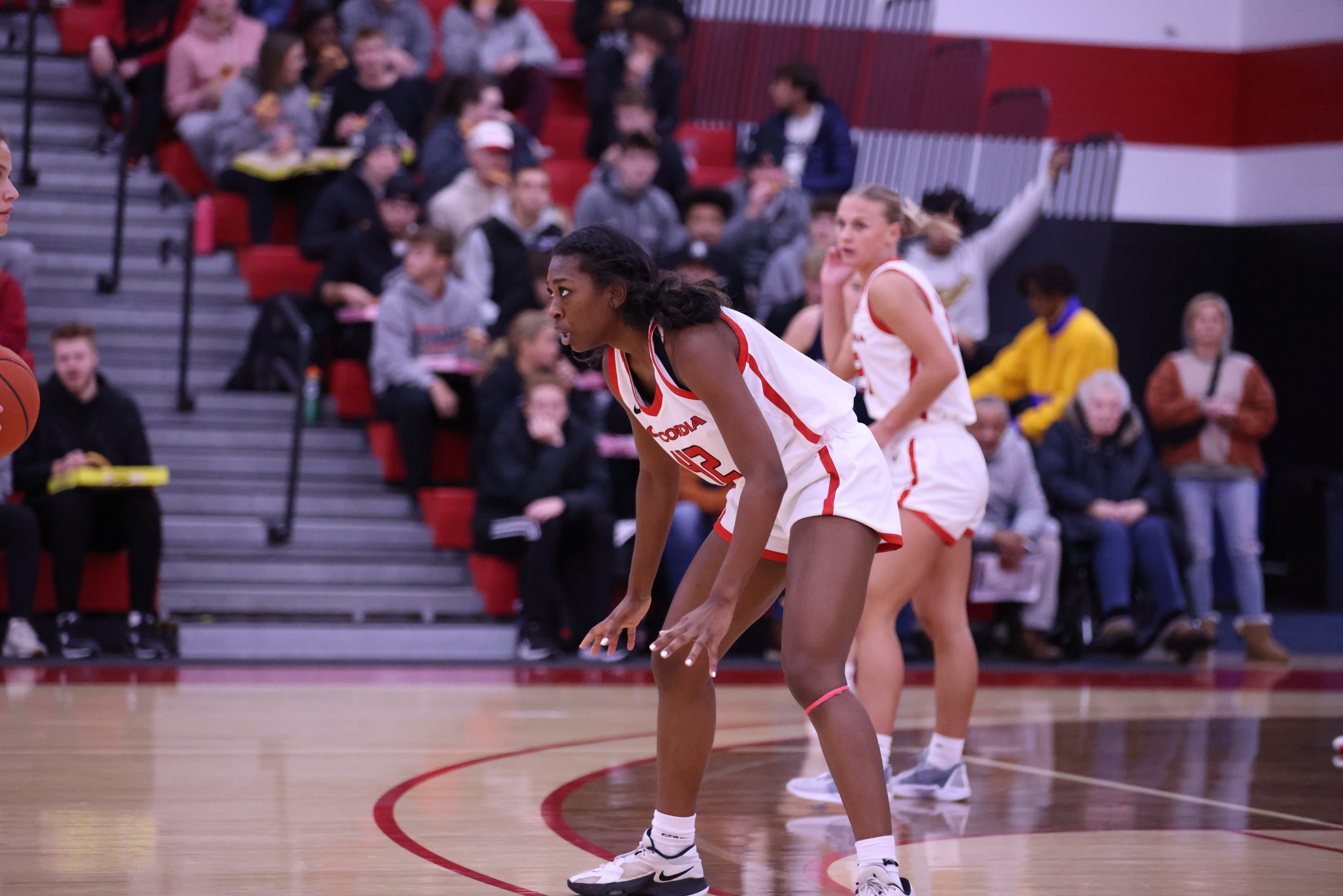 Braddock's Double-Double lifts Women's Basketball to win over Rochester
