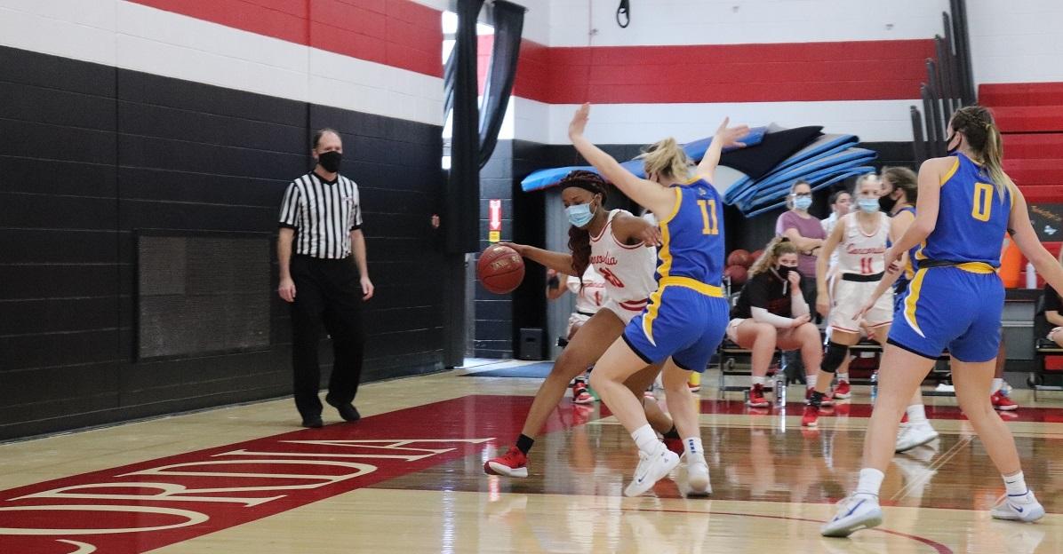Senior Tris'styn Williams leads the Cardinals with 19 points