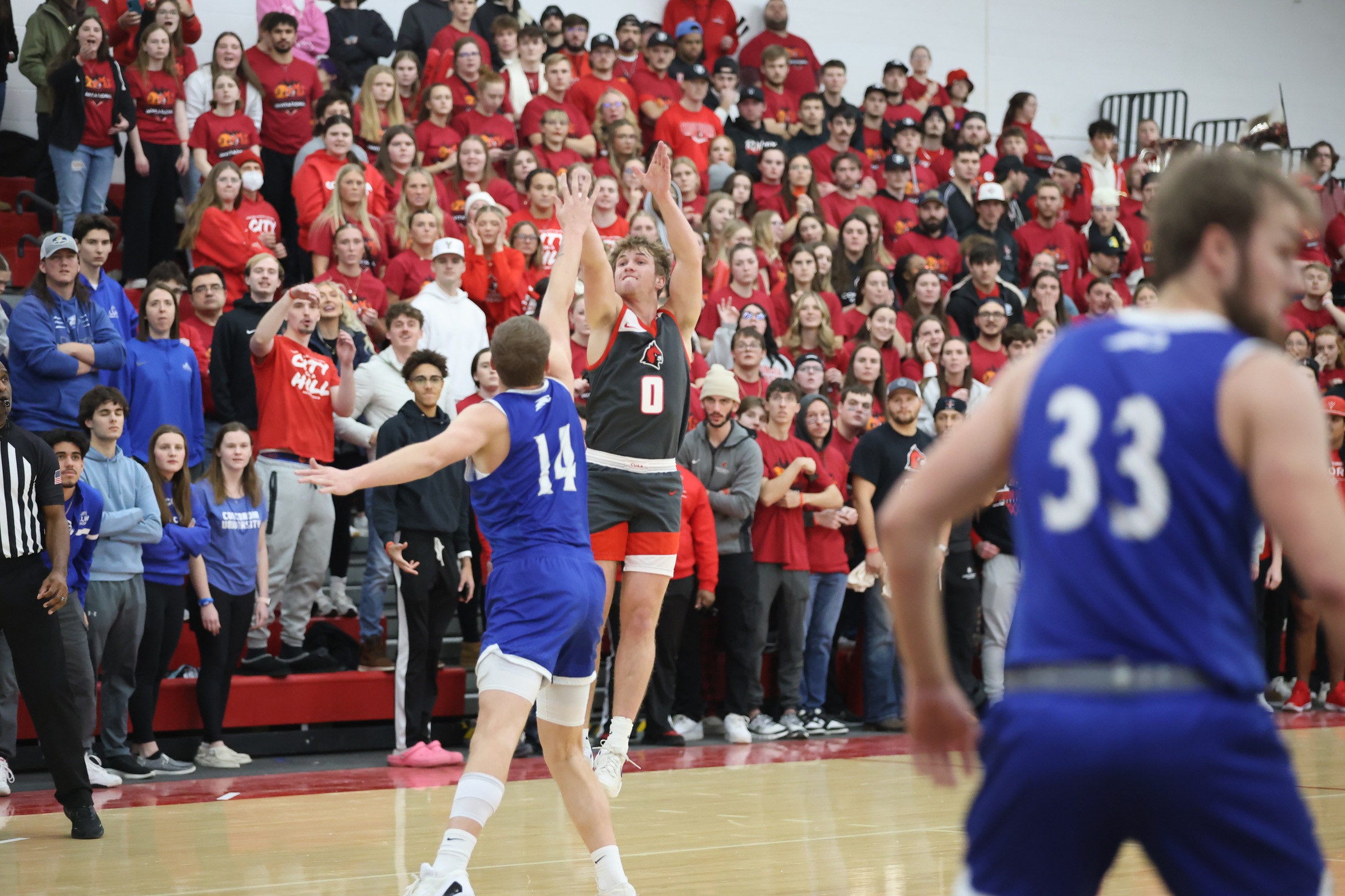 Jergens buzzer-beater sends Cardinals to CIT Championship on Saturday