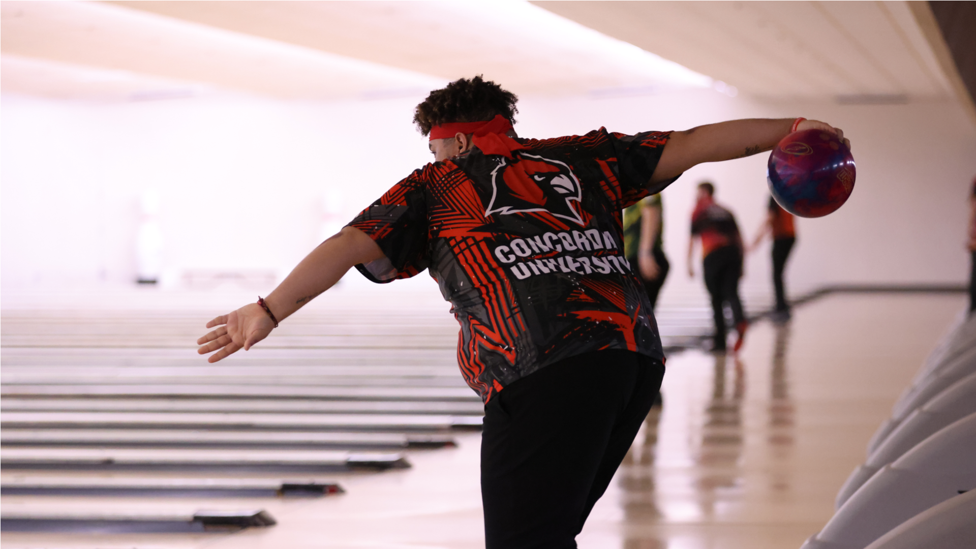 Men's Bowling places 17th at the Glenn Carlson