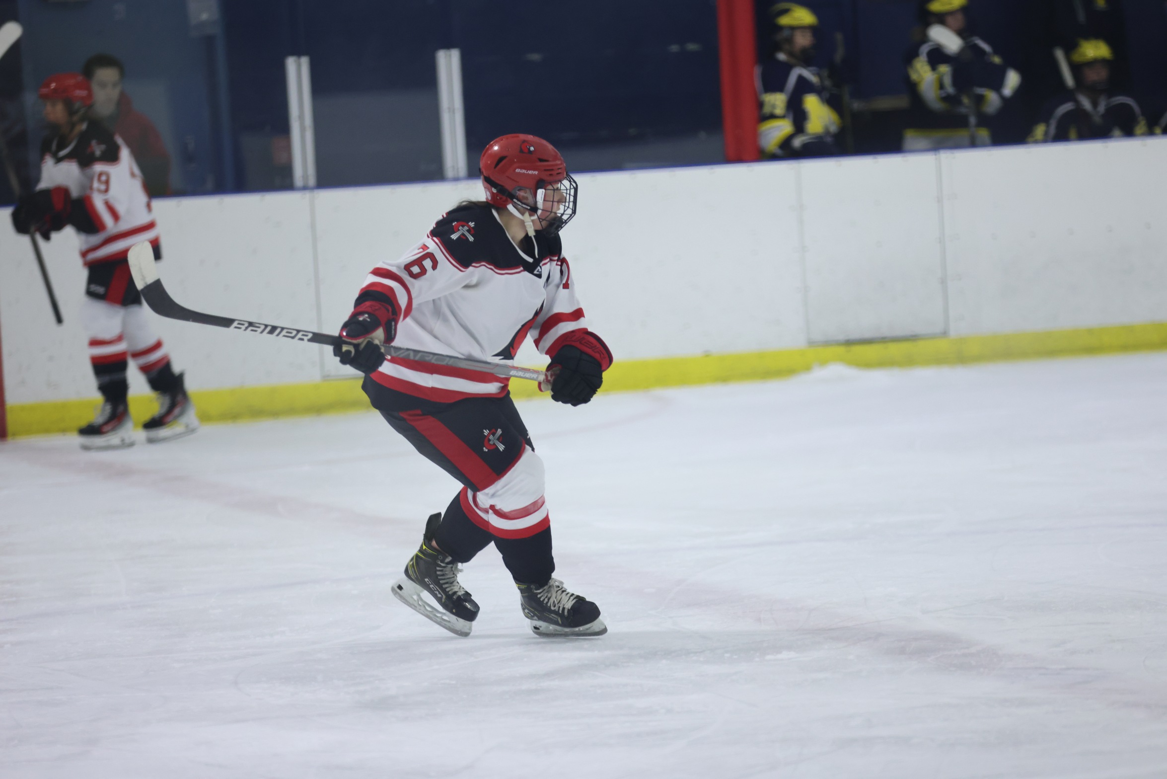 Women's hockey rounds out season with 4-2 win at Rhode Island