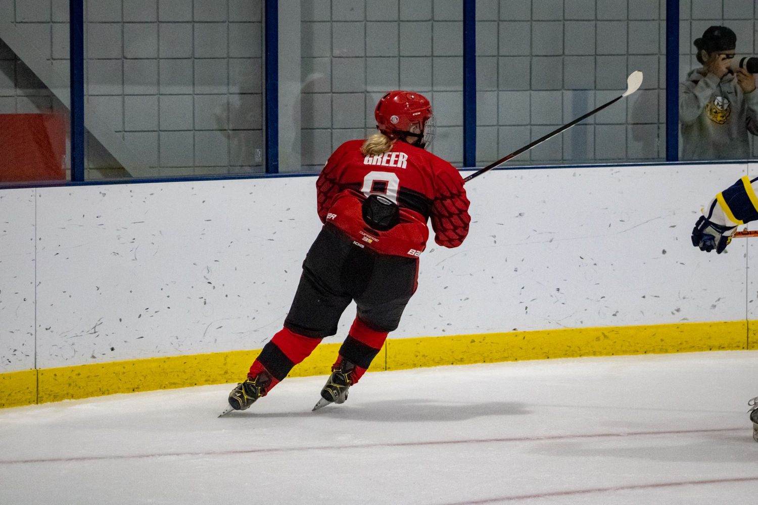 Women's Hockey falls in high-scoring game two at Minnesota