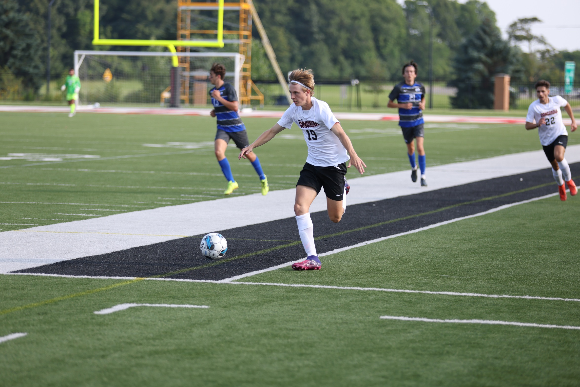 Men's Soccer downed on the road at Lourdes