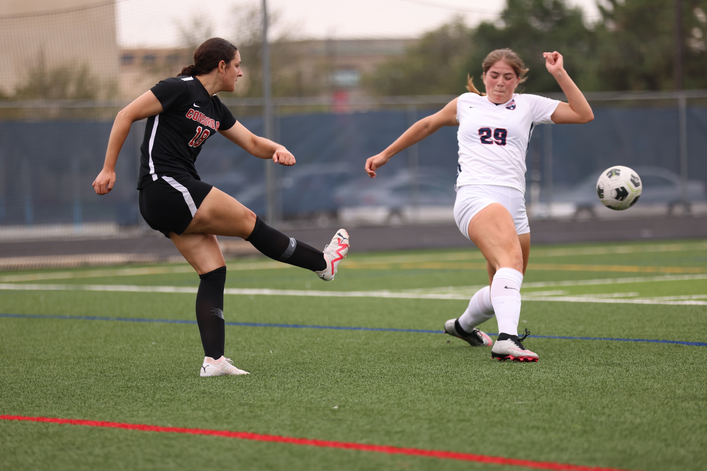 Women's Soccer falls at #7 Aquinas