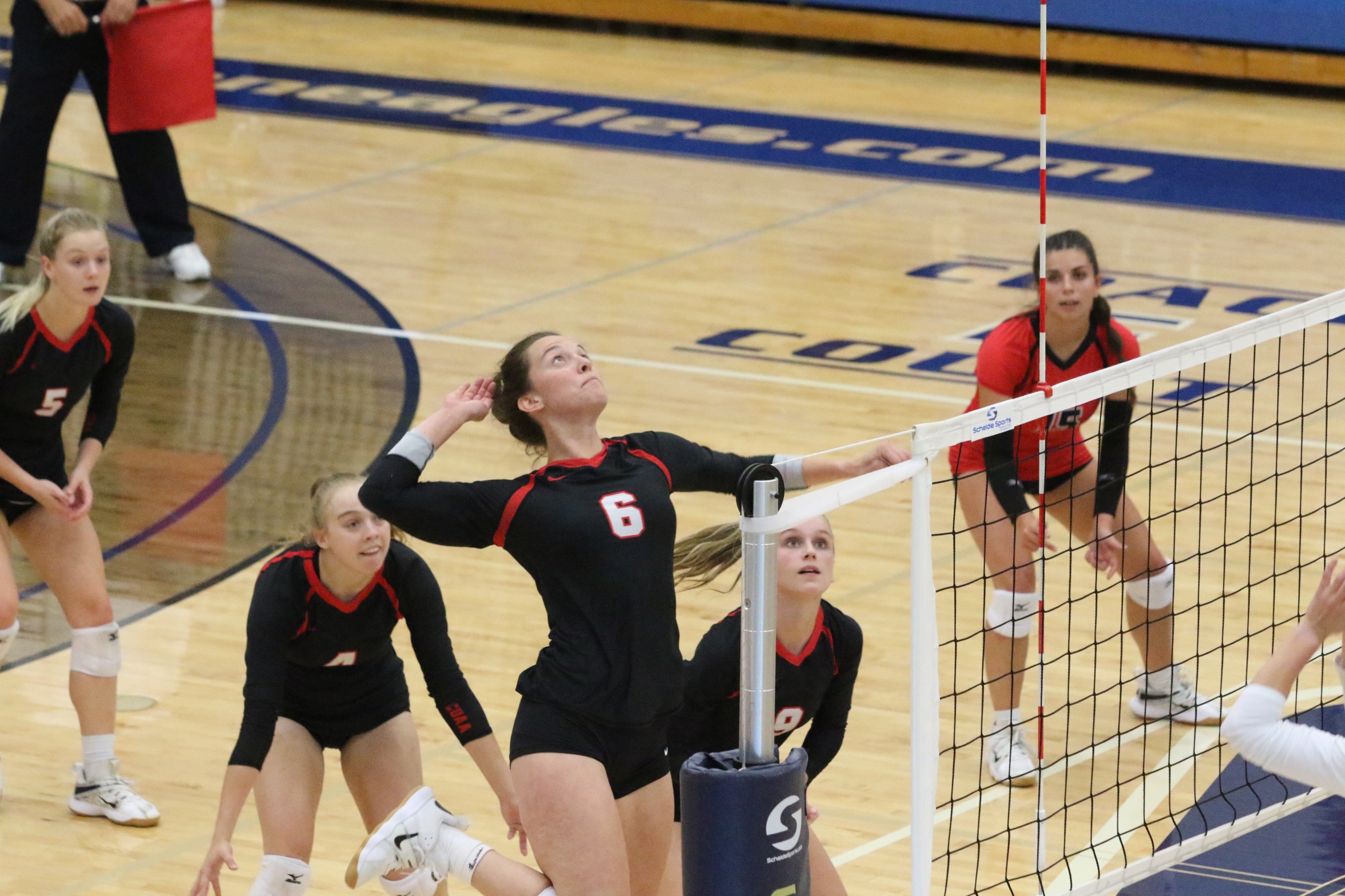 Volleyball falls at Cornerstone